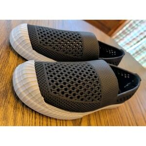 Mens New Layer8 Size 12 Black Soft Slip On Casual Breathable Water Rubber Shoes